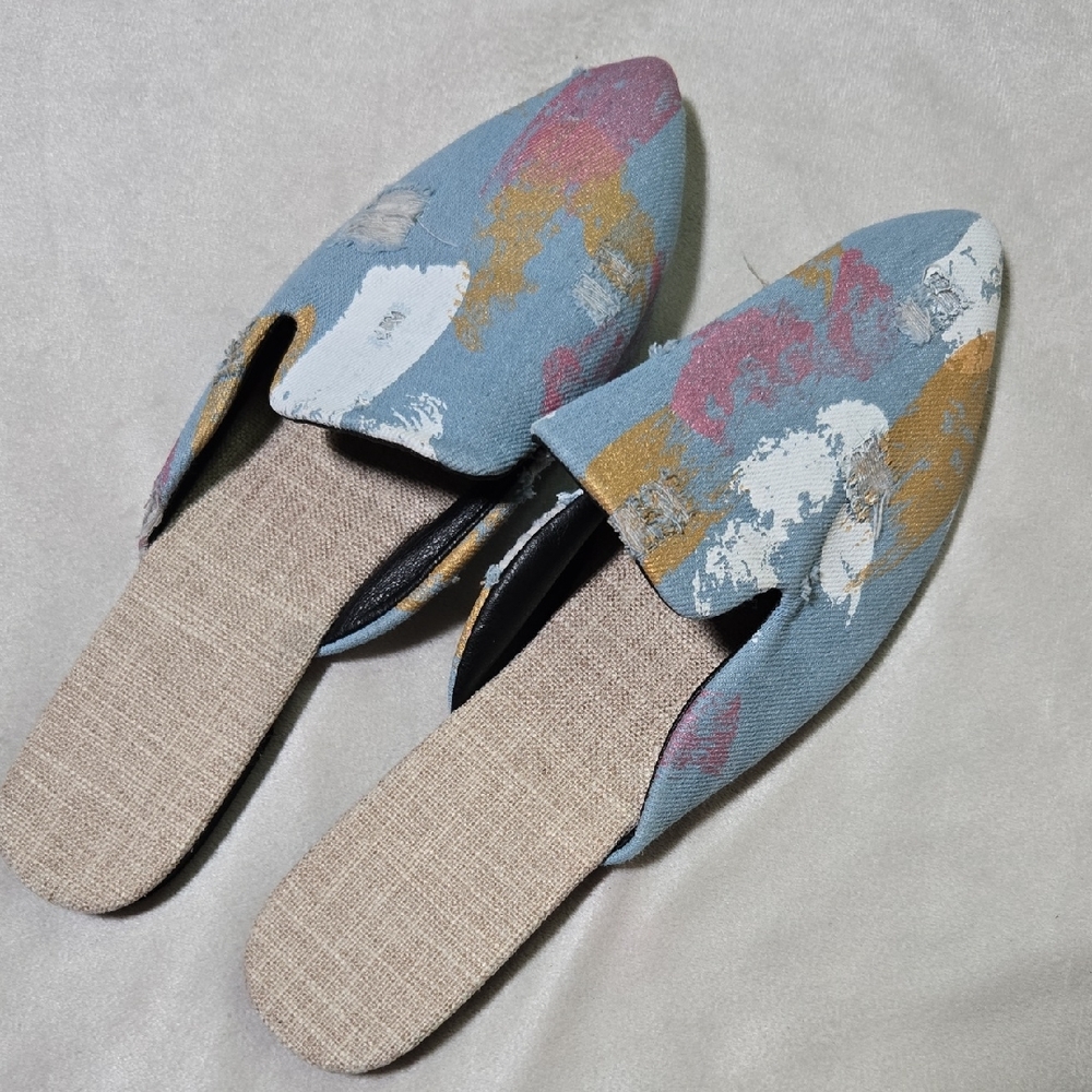Stylish Women's Slip-On Mules